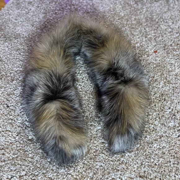 Collar you clip after different jacket!just add it to your styles🔥👊🏽 - Picture 7 of 7